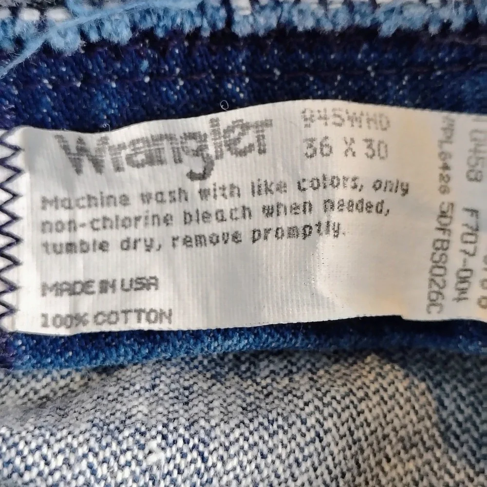 Wrangler 945WHD Cowboy Cut Slim Fit Blue Jeans Mens 36x30 Made in USA Denim